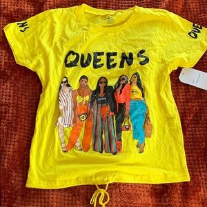 Yellow QUEEN Graphic T-Shirt
